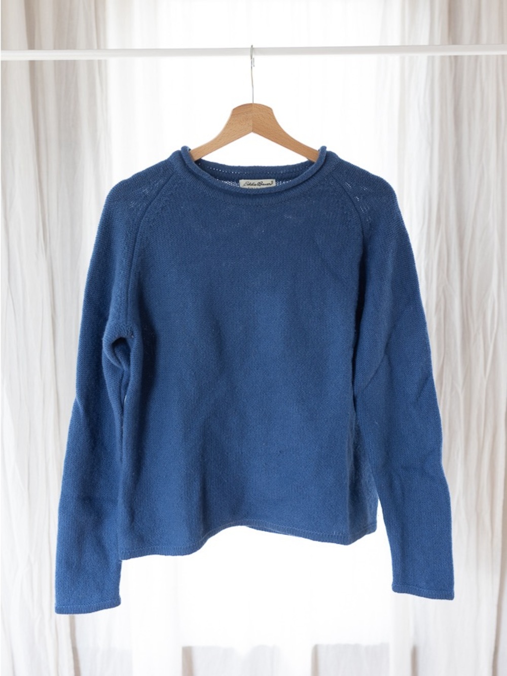 Eddie Bauer Blue Crewneck Lambswool Sweater size medium